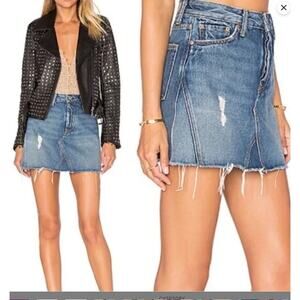 GRLFRND Eva Distressed Denim Raw Hem Cut Off Mini Skirt Blue Medium Wash Size 26